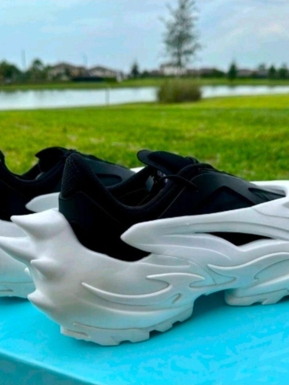 Puma NFRNO Men's Black/White Sneakers, Size 8.5